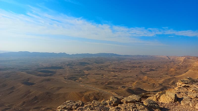 אל המכתש הגדול 